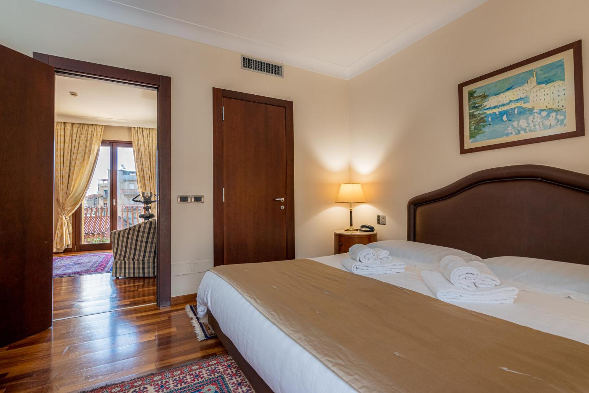 Hotel Cala Del Porto Vibo Valentia Marina Buitenkant foto