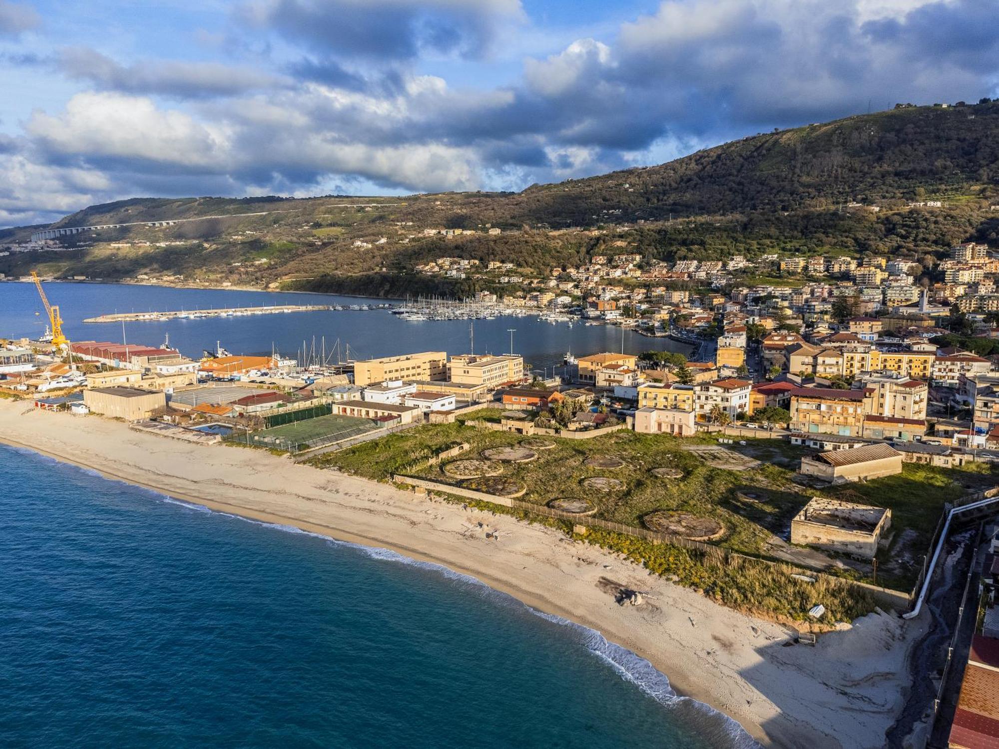 Hotel Cala Del Porto Vibo Valentia Marina Buitenkant foto