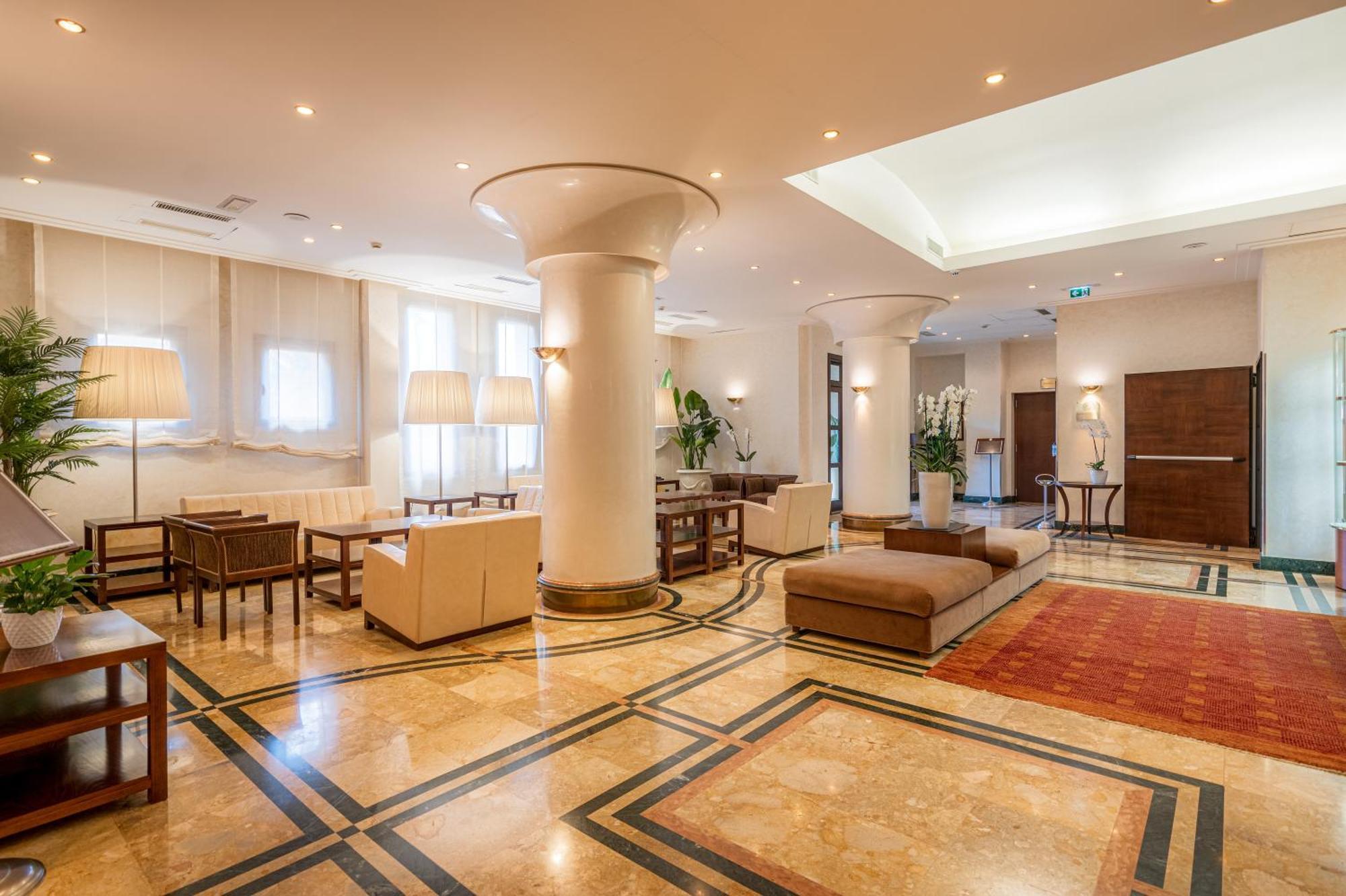 Hotel Cala Del Porto Vibo Valentia Marina Buitenkant foto
