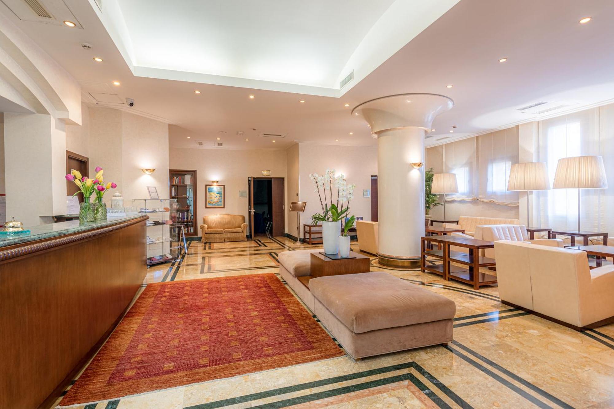 Hotel Cala Del Porto Vibo Valentia Marina Buitenkant foto